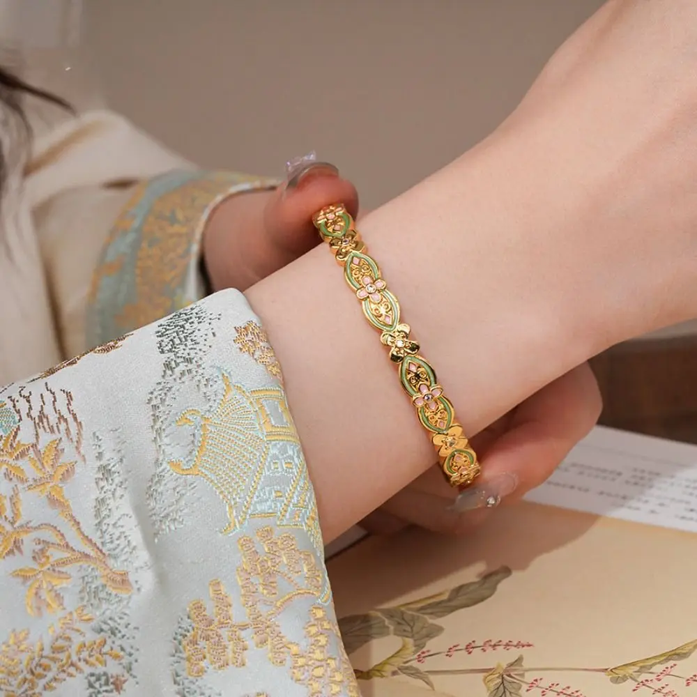 Handwerk Emaille Geglazuurde Armband Goud Strass Nieuwe Chinese Stijl Bangle Etnische Stijl Uitgeholde Opening Armband Geschenken