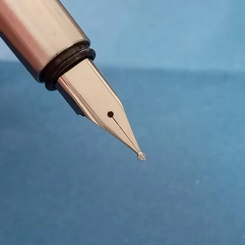 

Long Knife Research Hand Polish Pen Tip No.5 Hooded Airplane Tips Calligraphy Signature Writing Practice Collection Dark Nib