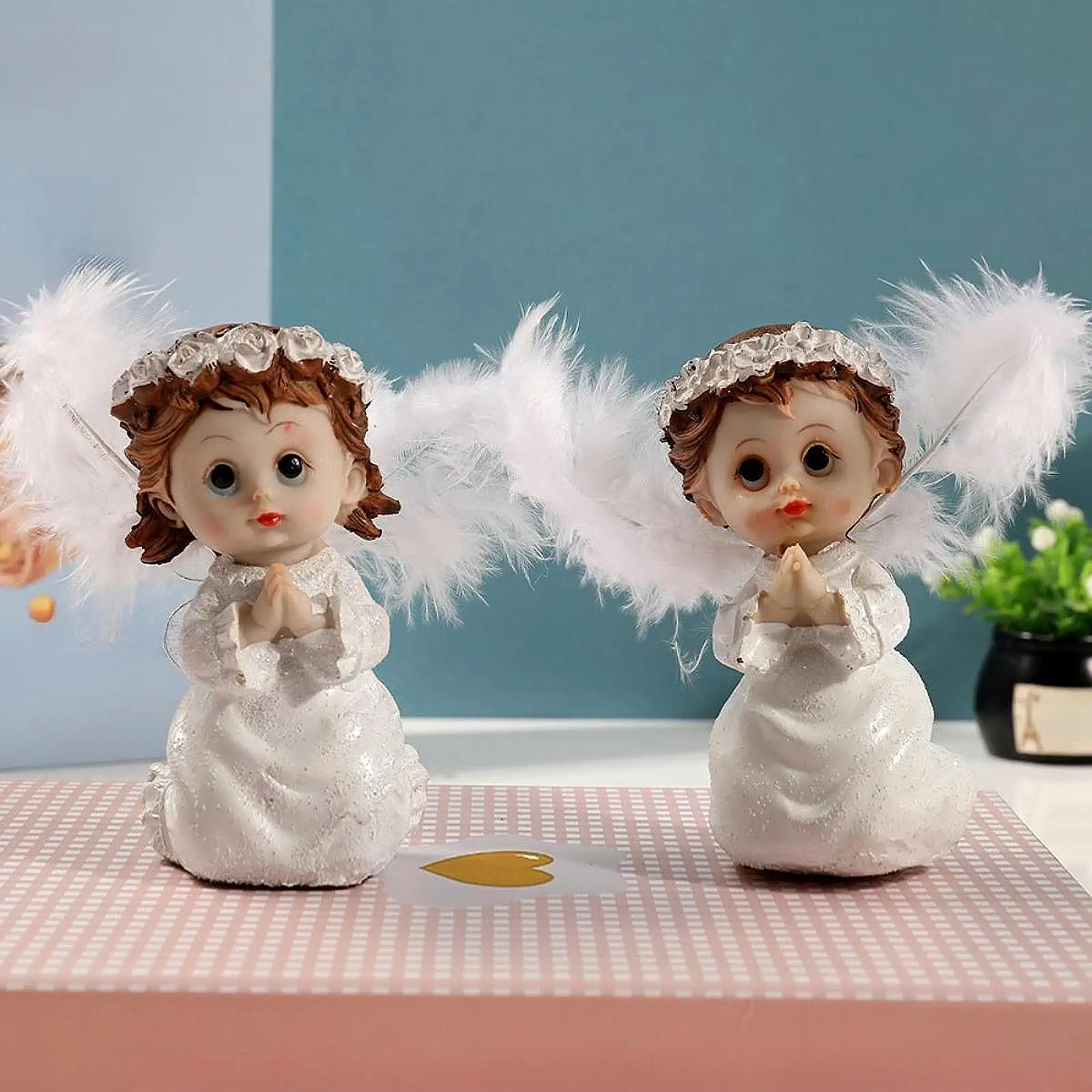 2 Pieces Angel Figurines Desktop Ornament Centerpiece Home Decor Resin Angel