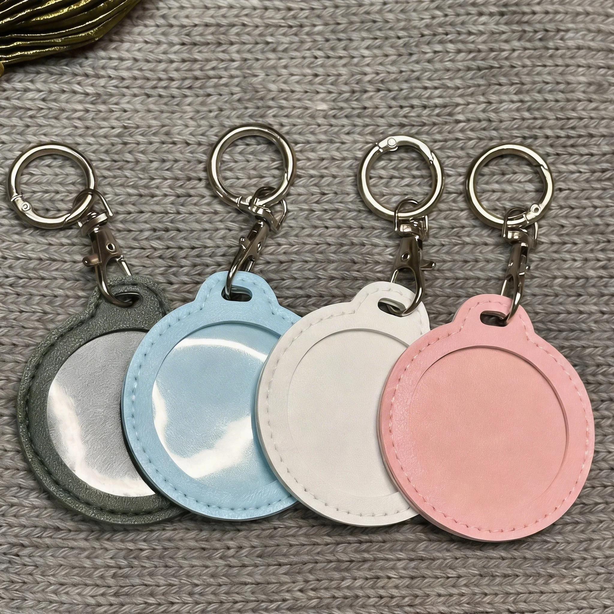 Guz Display Pouch Kawaii Keychain Bag Accessory Button Display Case Vibrant Anime Badge Protector For Fandom Collectibles Travel