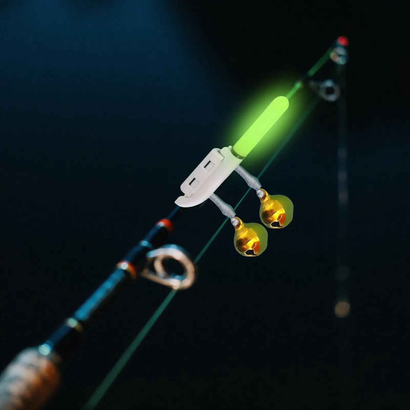 Fishing Pole Clamp on Light Waterproof Fishing Rod Tip Lamp Rechargeable Fish Finder Alert Glow Convenient for Fishing lover