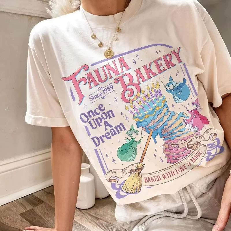Women's Vintage Baked with Love & Magic T-Shirt Men Oversized Tee Unisex Streetwear Casual Loose Summer Tops Fauna Bakery