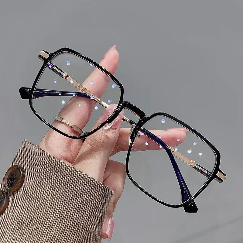 Nouvelles lunettes ultralégères pour femmes, design classique rectangulaire, monture large, verres sans correction, anti-lumière bleue.