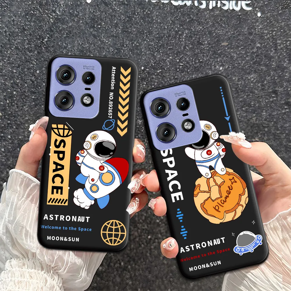 For Moto Edge 50 Pro Case Cartoon Soft Silicone TPU Astronaut Pattern Phone Case For Motorola Moto Edge 50 Pro Back Cover