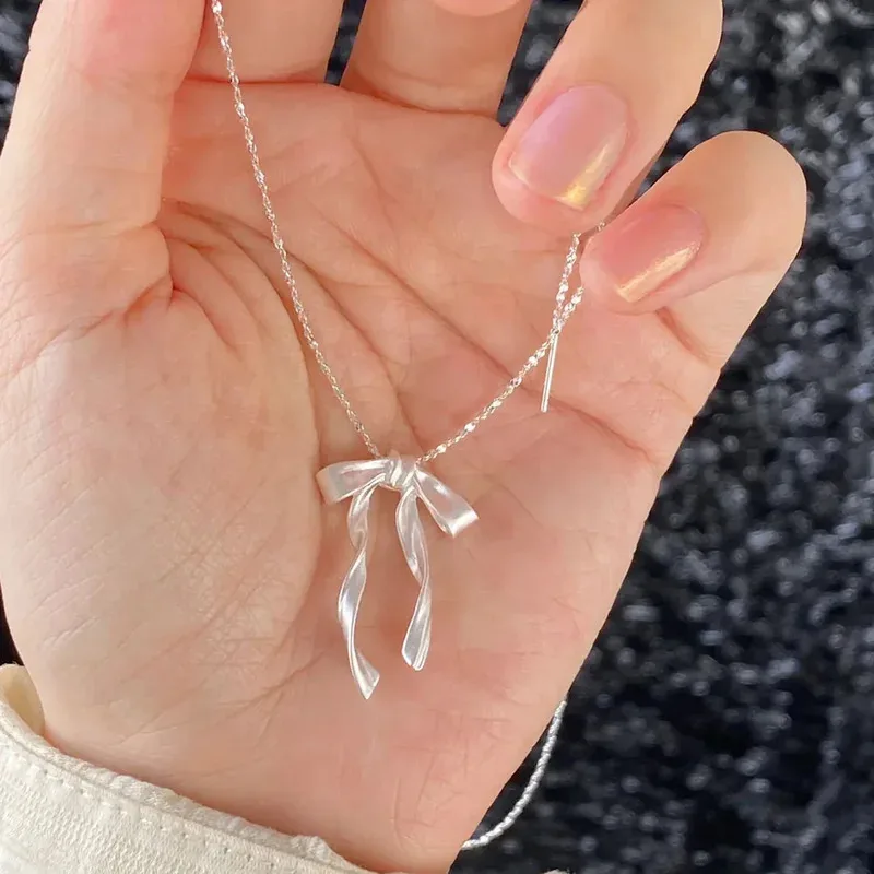 Fashion Clavicle Chain Elegant Scrub Bow Pendant Necklace for Women Girls Temperament Collar Chain  Student Jewelry Gifts