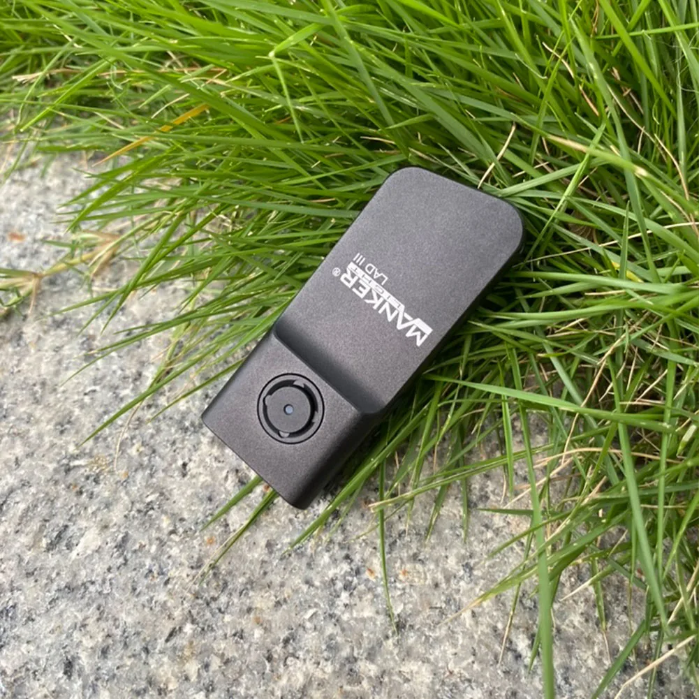 Mankerlight LAD MK III (الإصدار الأسود) مصباح يدوي EDC مدمج بمنفذ شحن USB-C 1020 لومن 70 متر شعاع رمي