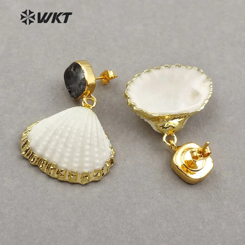 WT-E452 WKT Wholesale New Design Earrings Square Black Stone Studs With Natural Scallop Shell Pendant Dangle Jewelry Women Gift