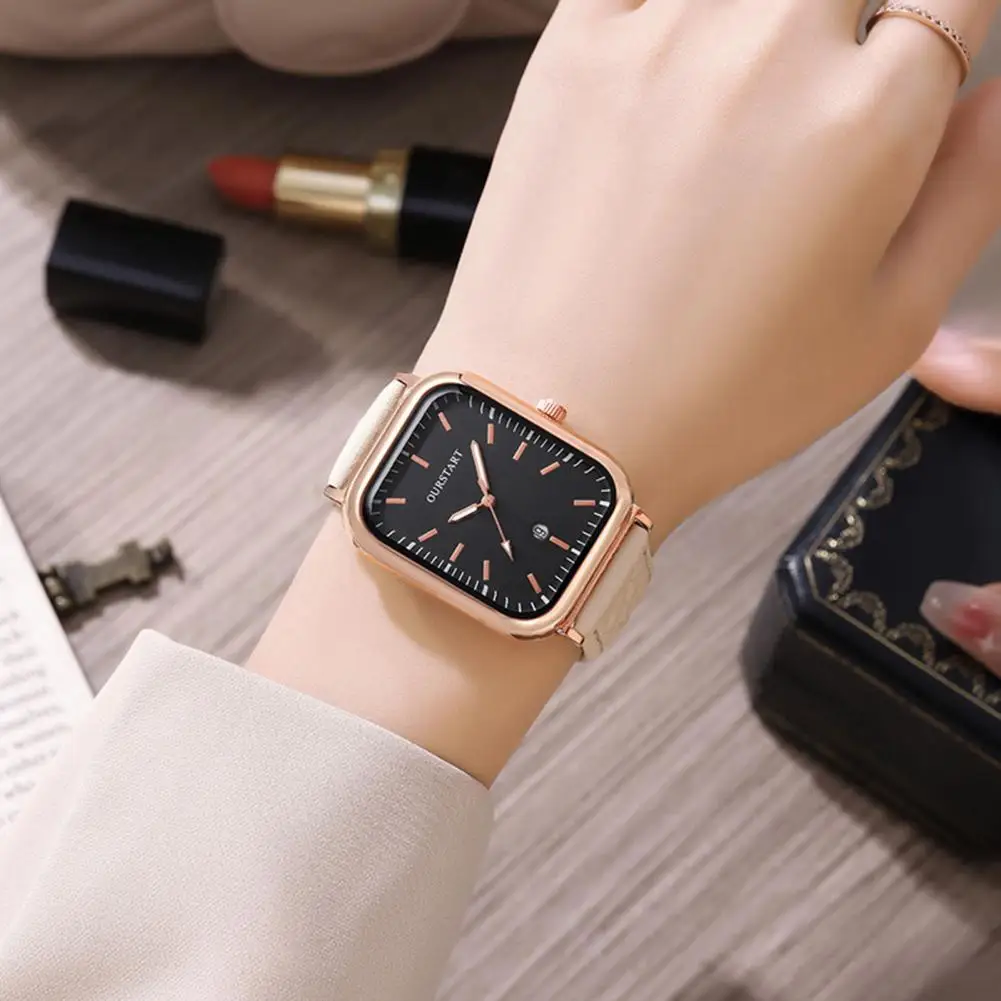 

Ladies Timepiece Elegant Ladies Quartz Watch with Rhombus Texture Dial Adjustable Faux Leather Strap Date Display for Stylish