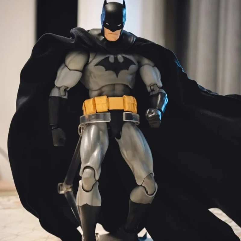 

In Stock Ct Toys Batman Hush Mafex 126 Black Version Bat Man Dc Anime Action Figure Figurine Statue Model Custom Gifts Kids Toys