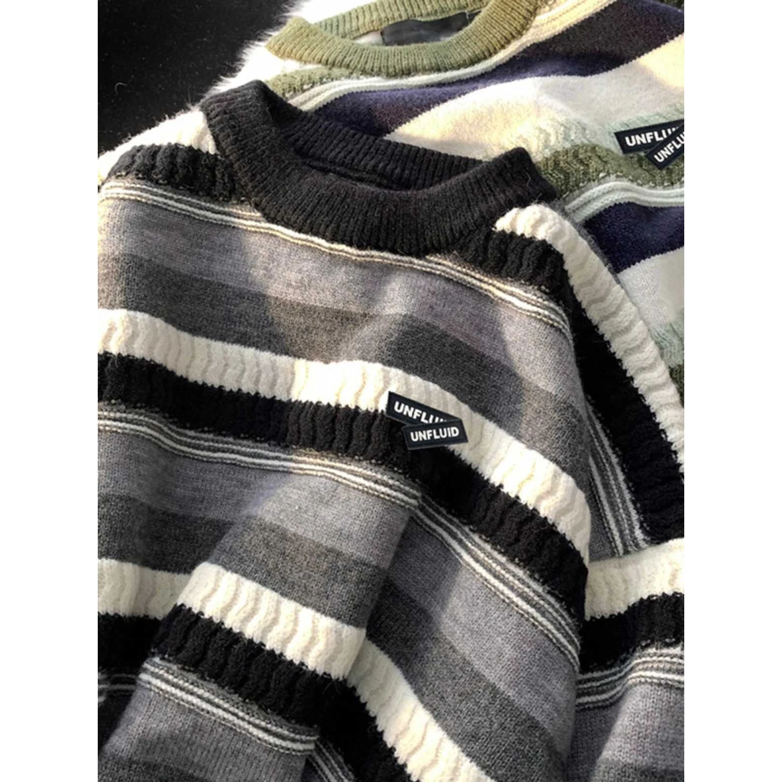 ملابس تريكو مخططة للرجال 2024 جديدة لخريف وشتاء تصميم هيب هوب أمريكي عصري كسول Sle توب بوليستر قابل للتنفس مزيج طويل Sl... #4