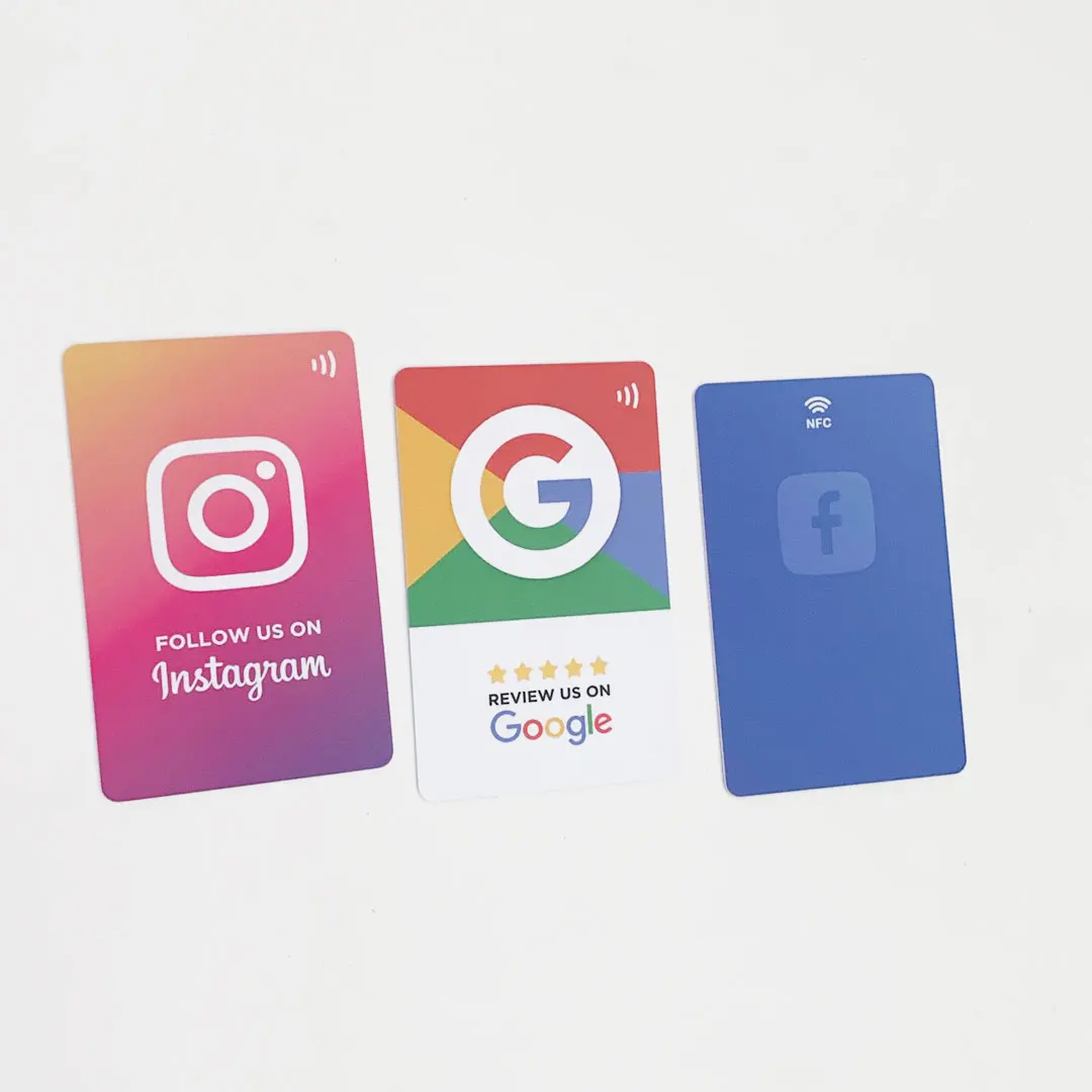 google / instagram / facebook  social media sharing plastic nfc business card with 213 chip