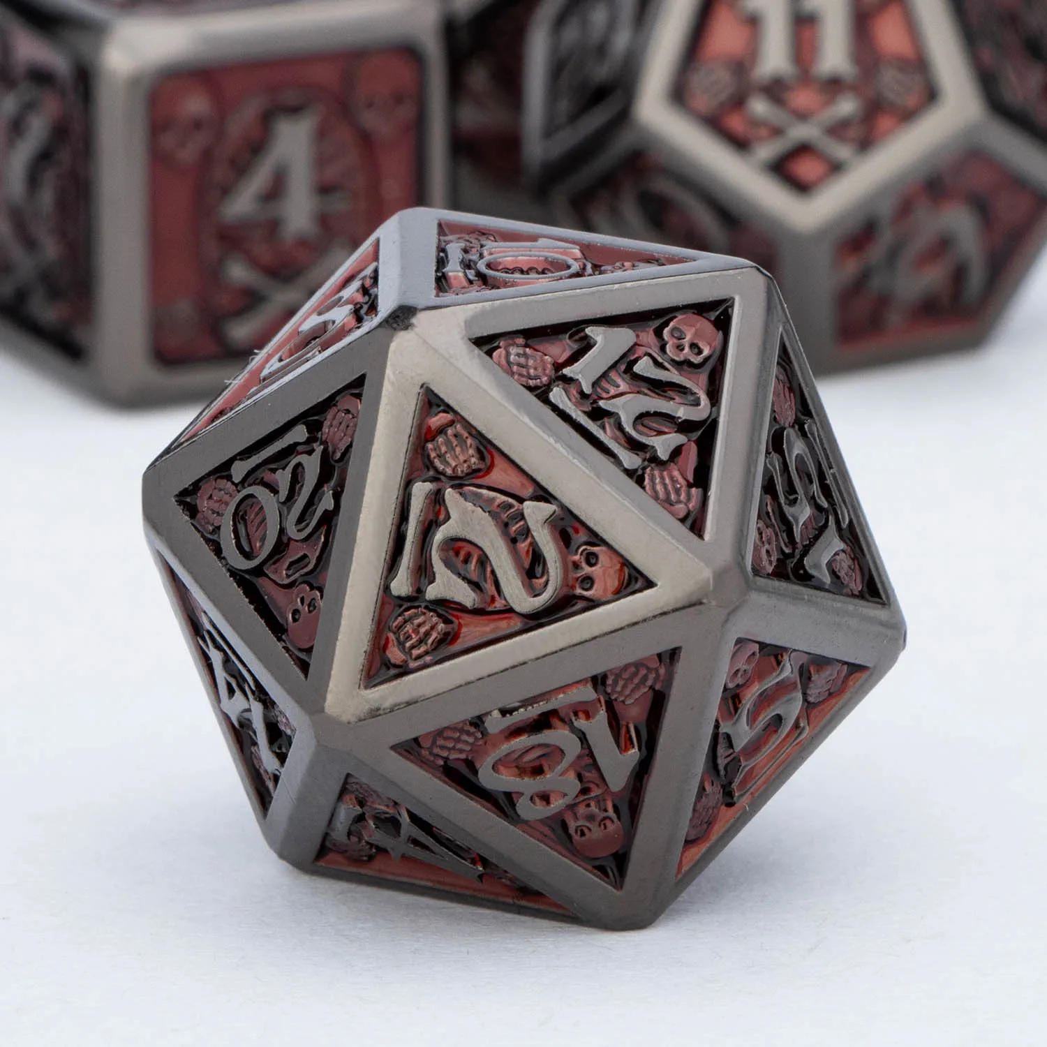 ARUOHHA DND Metal Dice Set Black Red Dungeon and Dragon Dice Skull D&D Polyhedral Dice RPG D and D Role Playing Games Dice