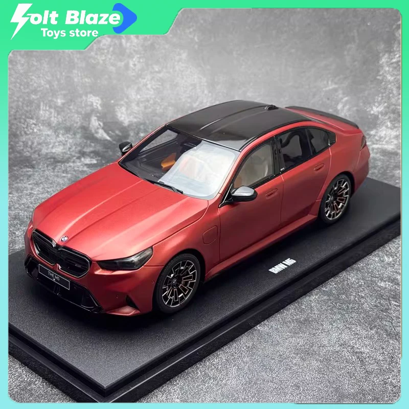 

Коллекционная модель автомобиля GT SPIRIT 1/18 BMW M5 Pebble Beach 2025 GT966, имитационная модель для демонстрации в коллекционной галерее, подарок на день рождения для мальчика