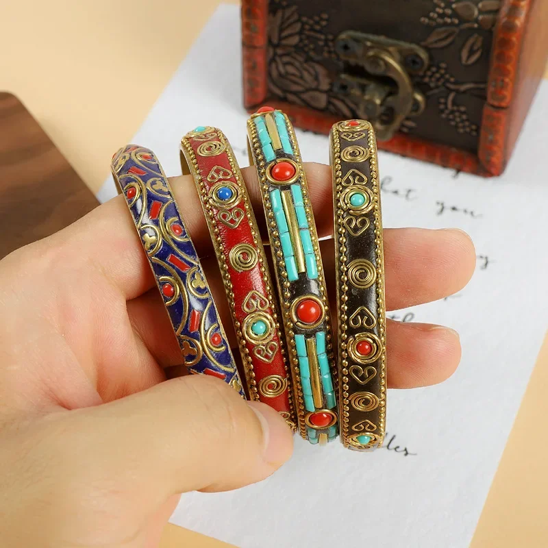 Vintage Tibetan Style Bangles for Women Men Inlaid Turquoise Jewelry Handmade Pure Copper Bracelets Exotic Ethnic Accessories