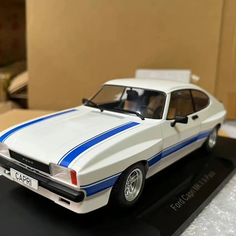 

MCG 1/18 Scale CAPRI MK II White Alloy Simulation Car Model Static Collection Decorated Holiday Gifts Toys Souvenir Gift