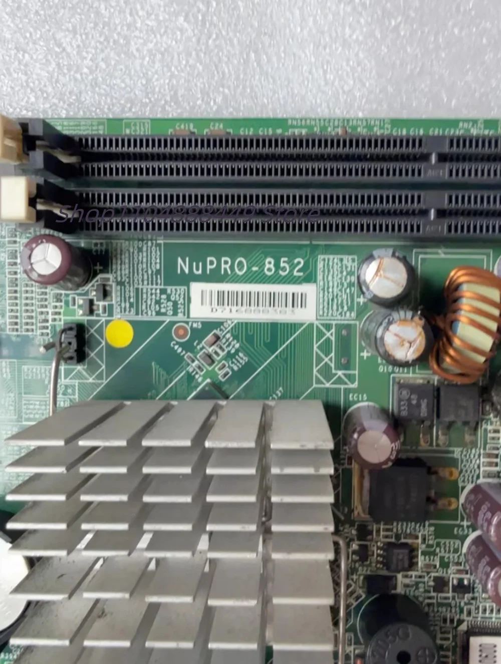 اللوحة الأم NuPRO-852 NuPRO-852LV