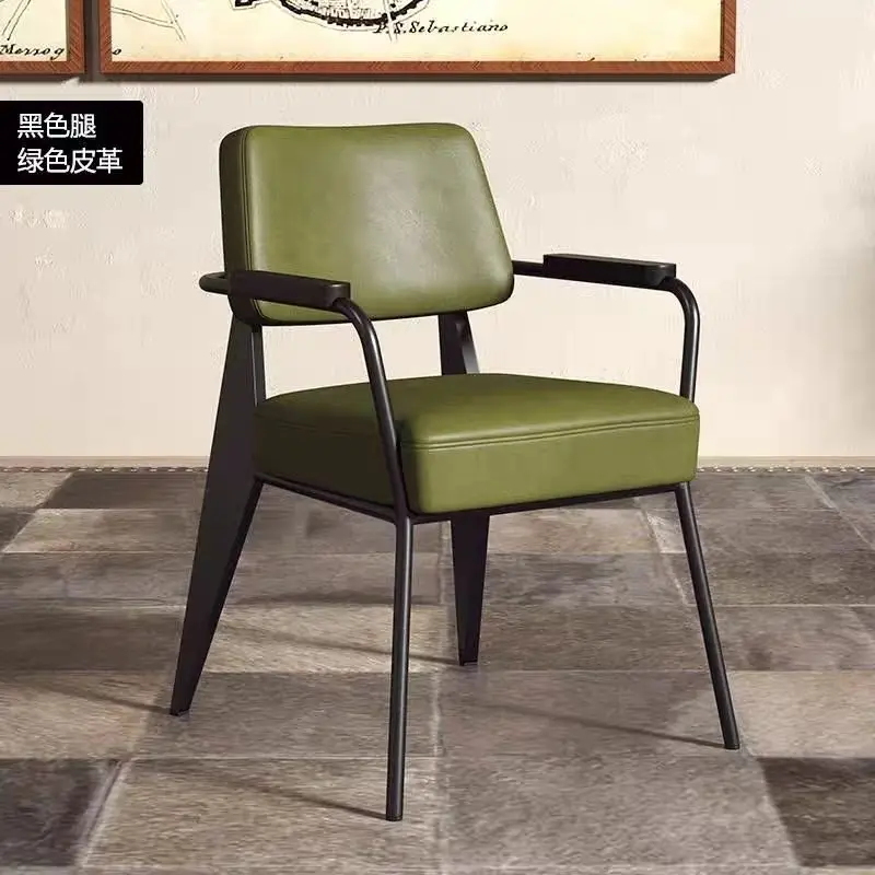 Fotel żelazny z wyściółką skórzaną: nowoczesna elegancja, wszechstronne siedzenie do domu, kawiarni i negocjacji