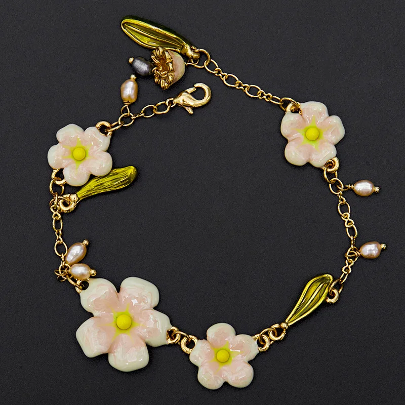 

New Light Luxury Sweet Fashion Fairy Style Enamel Glaze Pink Lily of the Valley Flower Freshwater Pearl Fringe Pendant Bracelet