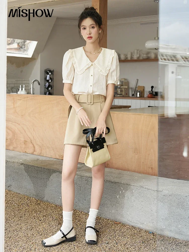 MISHOW Peter Pan Collar Short Sleeve Temperament Shirt 2023 Summer Chic French Puff Sleeve Sweet Single Breasted Top MXC38X0052