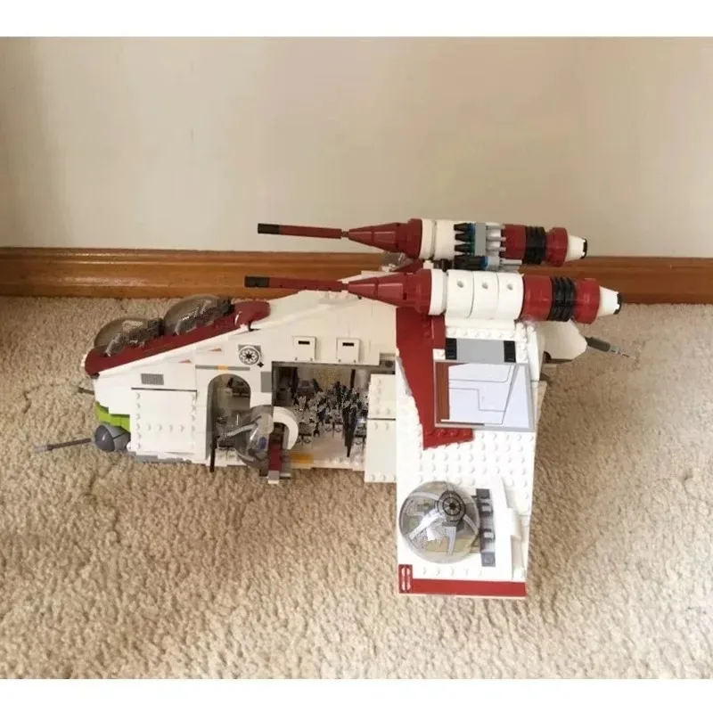 Hot Toys 1228pcs Compatible With 05041 Republic Dropship Gunship Building Blocks 75021 Bricks Toys For Children Christmas gift