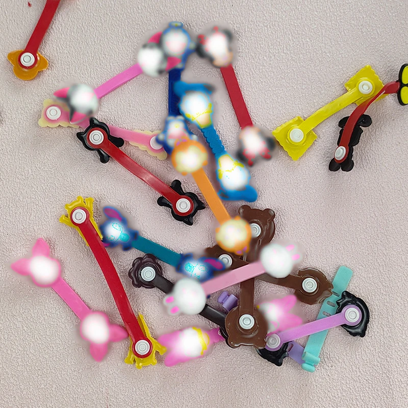 ถุงโชคดี5ชิ้นสำหรับสายข้อมูลการ์ตูนน่ารักสายชาร์จเคสโทรศัพท์กันกระแทกสายป้องกันการแตกหัก