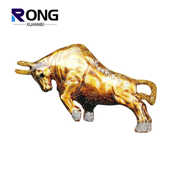 RONGXUANMEI New Trendy Gold Color Enamel Bull Brooches For Men Women Personality Animal Corsage Lapel Pin Bag Clothes Buckle