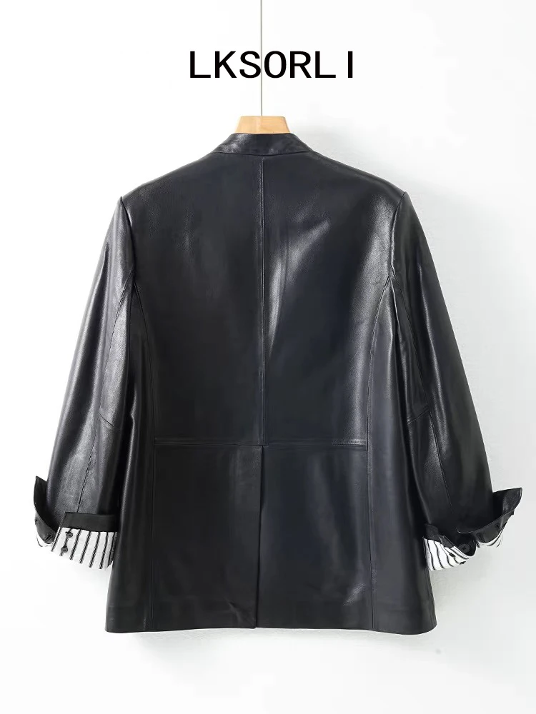 Abito in pelle cerata a olio per donna 2025 Cappotto invernale in vera pelle di pecora nera Giacca con tasca ribalta divisa sul retro Blazer Feminino