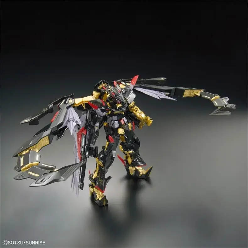 Bandai-Gundam ASTRAY Ouro Anime Figura, modelo original de brinquedo para menino, coleção de ação, montagem PVC, 1: 144 MBF-P01-Re2, Em estoque