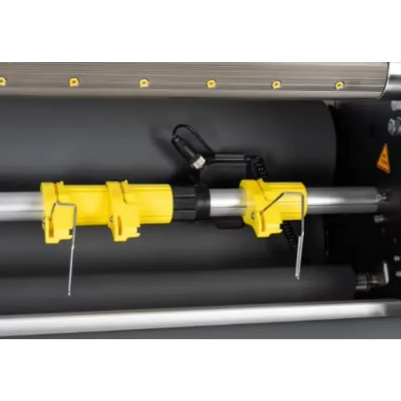 Fully Automatic Electric Laminator LF1700-F1 Pro 1630mm Warm Cold High-Speed 50m/min 28mm Thickness Roll Roll Film/Paper