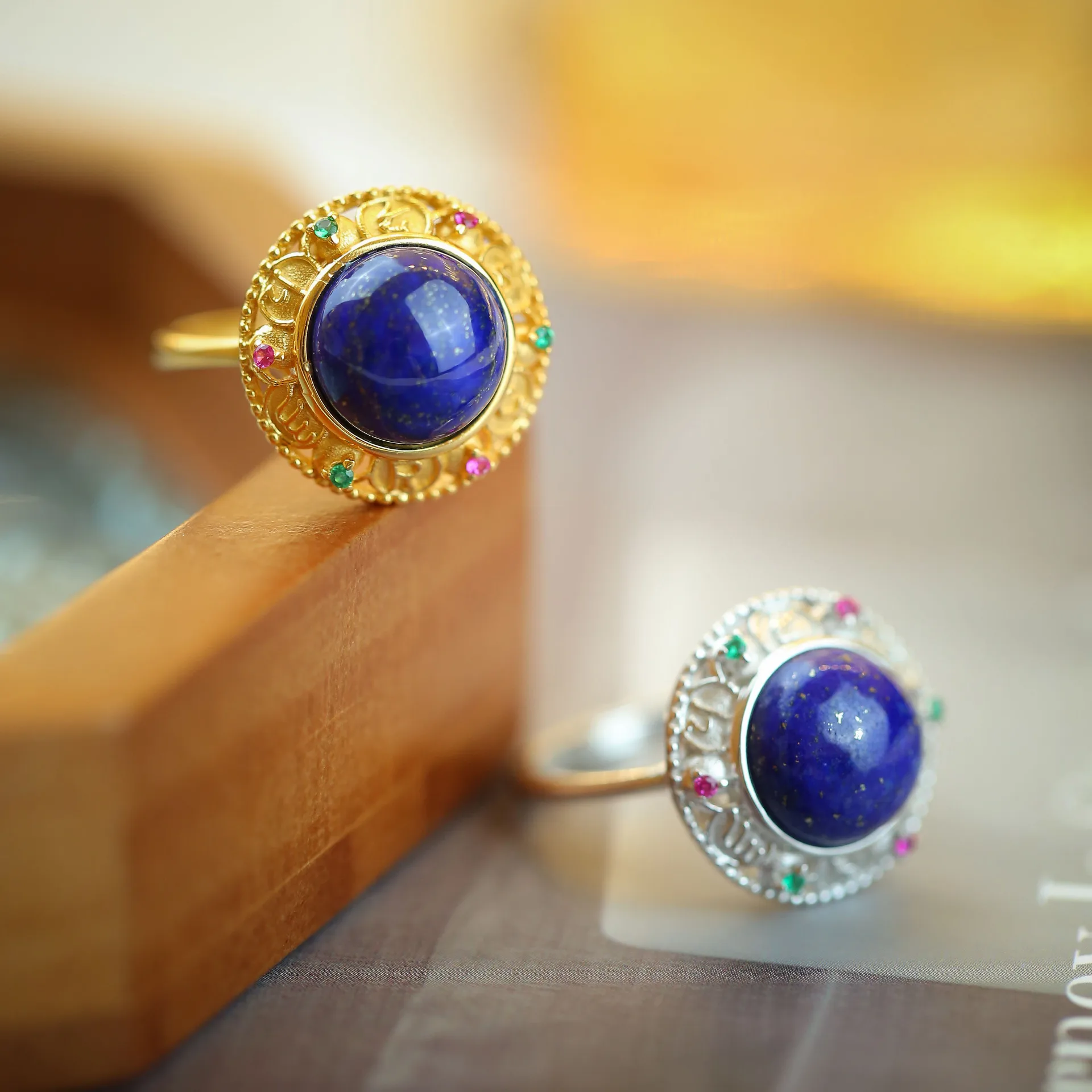 

Кольцо из стерлингового серебра 925 пробы с позолоченным лазуритом, светлая роскошная поверхность в форме яйца, элегантная и регулируемая