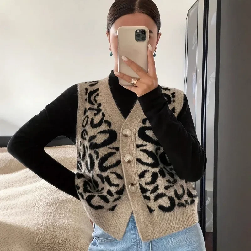 

Women'S Single Breasted Leopard Printed Buttons Up Spring Autumn Knitted Sweater V Neck Vest Casual Tops Waistcoat Steetwear