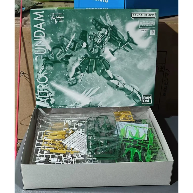 

В наличии Bandai Original PB MG 1/100 Altron Gundam Сборка Модель Коллекция Праздничные Подарки Украшения Меха Игрушки Фигурки