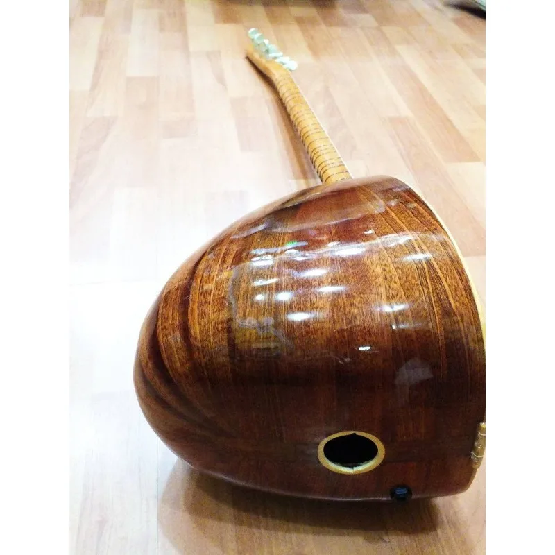 

Balamachine with pickup, mahogany