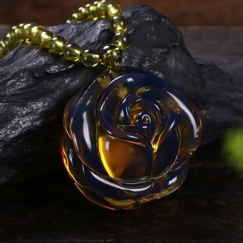 Exquisite Personalized Amber Beeswax Rose Couple Pendant, Second-generation Handicraft