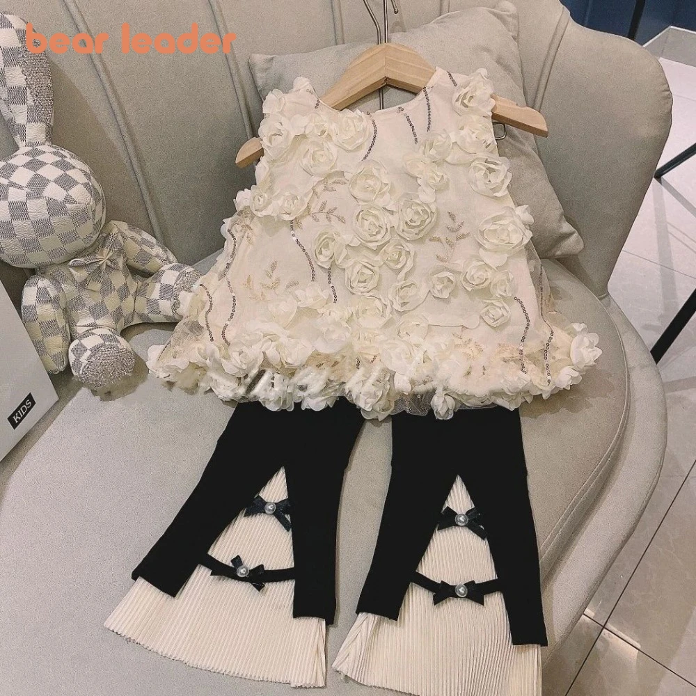 

Bear Leader Summer Baby Girls Clothes Korean Version 3D Flower Sleeveless Round Neck Top+Bow Bellbottom Pants Children's Sets
