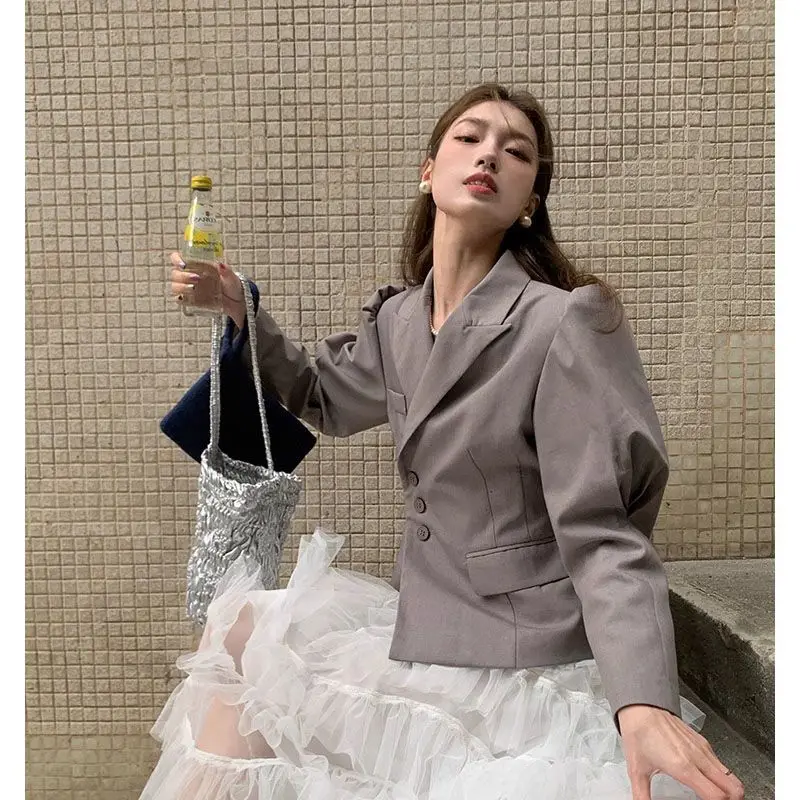 Insozkdg ファッショングレースーツジャケット女性のための春/秋不規則なバブルスリーブスーツウエスト痩身ショートブレザー女性トップス