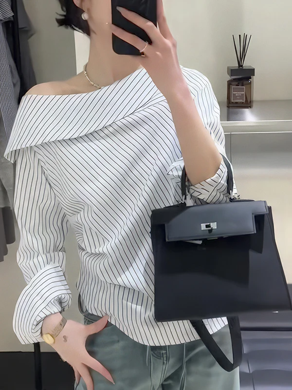 

Faionable Korean Sle White Striped oulder Bared Loose Long Sve irt Women's Autumn Winter Design Sense Chic Blouse