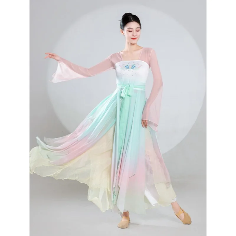 古典舞踊の服 エレガントな練習服 妖精気体韻 漸進的な変化 ガーゼ服 中国舞踊 民俗