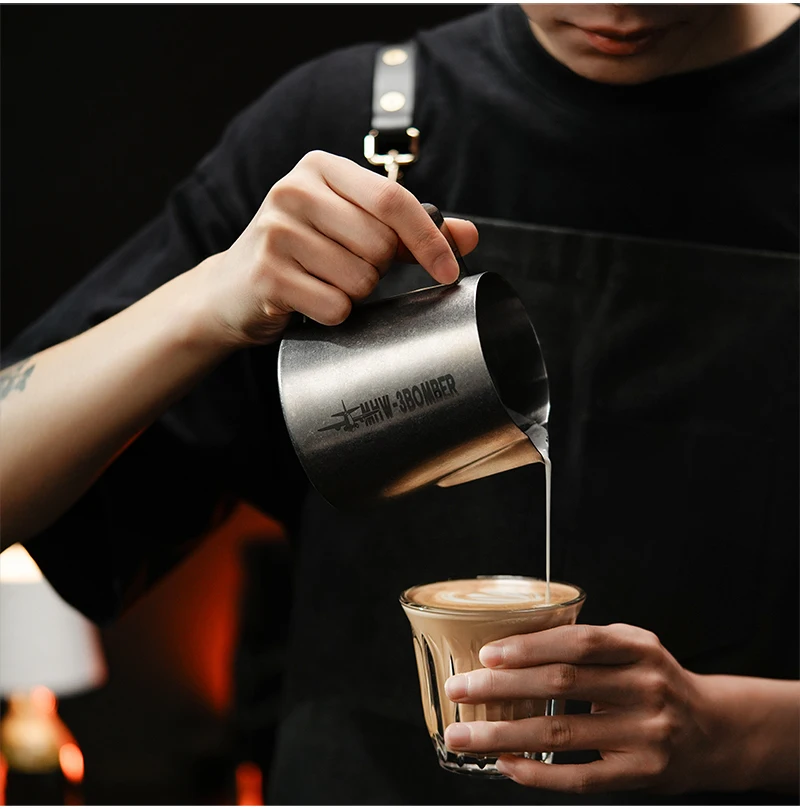 MHW 3BOMBER 400/700 ml Milchaufschäumkrug Dampfgarer Tasse Große Kapazität Milchschaumkrug Milchdampfende Latte Werkzeuge Kaffeezubehör – Detail 14