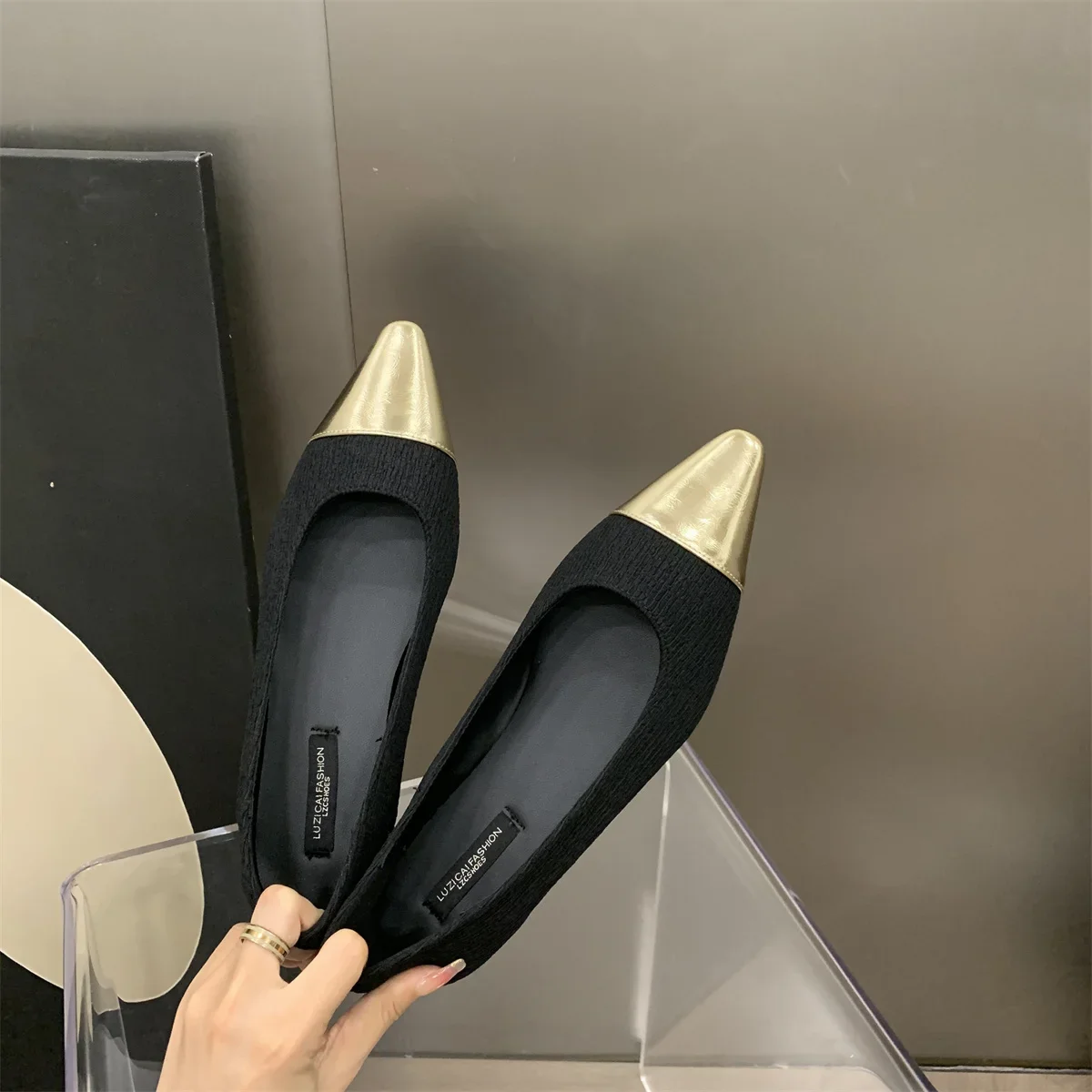 2025 الربيع والخريف موضة جديدة الفم الضحلة تنوعا وأشار حذاء مسطح مريح لينة وحيد أحذية نسائية عادية #3