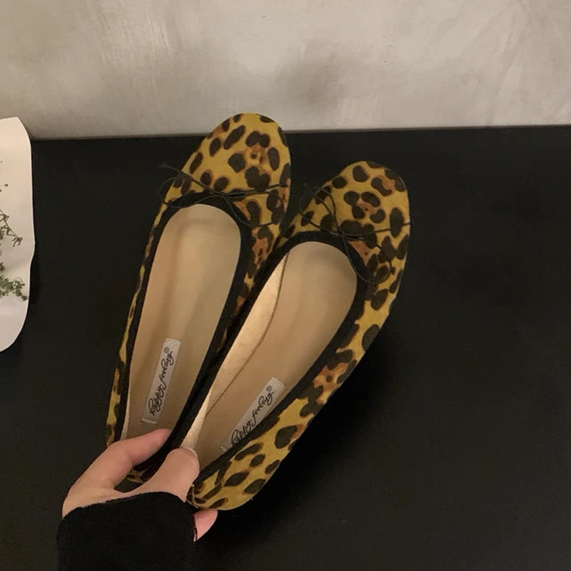 SUOJIALUN 2026 Autumn New Brand Women Flat Shoes Fashion Round Toe Shallow Slip On Boat Shoes Ladies Elegant Dress Single Shoes