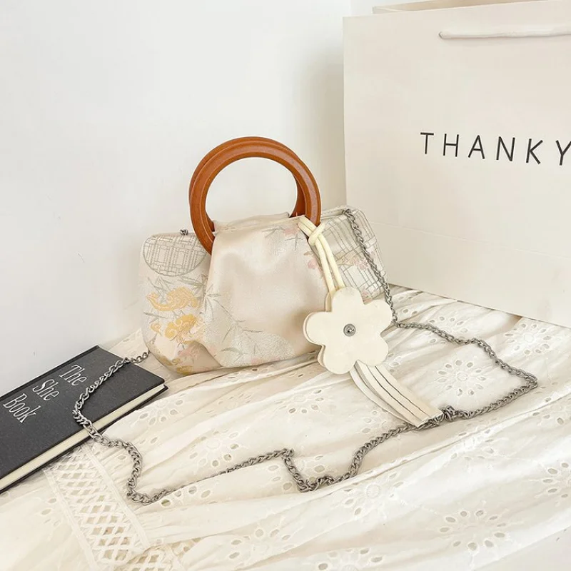 

Women's Tote Bag Crafted From Premium Leather Featuring High-End Quality And Paris Trendy Vintage Style​