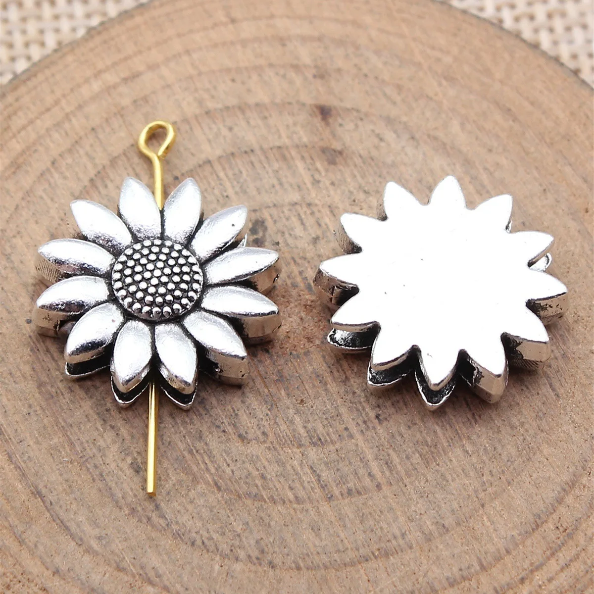 WYSIWYG 10pcs 19x19x5mm Antique Bronze Color Sunflower Wear Bracelet Beads Handmade Jewelry Findings For DIY Jewelry Making