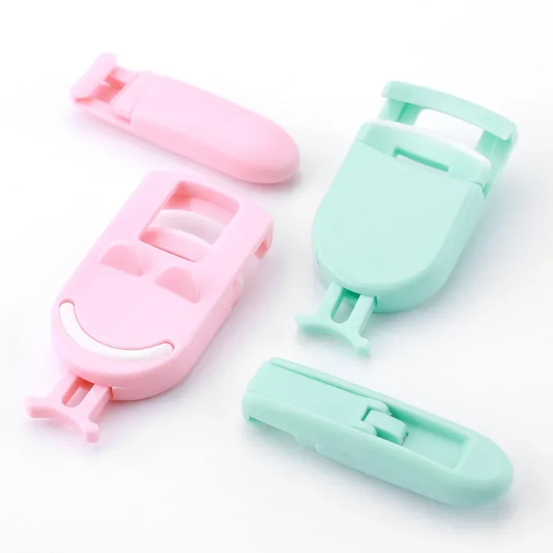 Plastic Eyelash Curler Cute Mini Portable False Eye Makeup Extender Beauty Tools Long Lash Styling Accessories