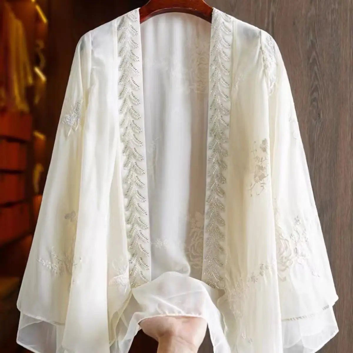 

Beige White New Chinese Style Light Luxury Tops Women's Thin Mesh Embroidery Long Sleeved Shirt Vintage High-end Fashion Coat