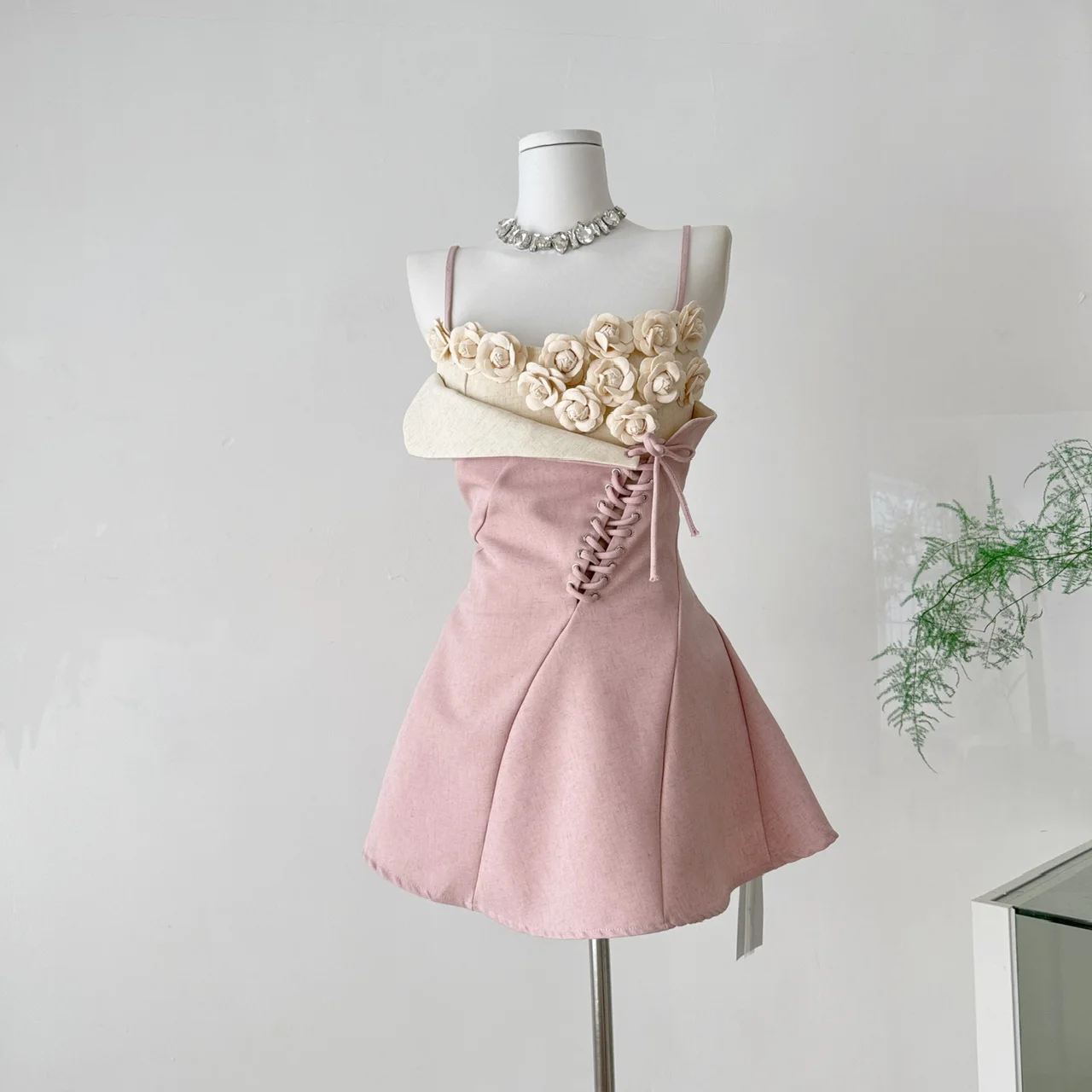 

French Small Fragrant Style Pink Slip Dress Summer New Chic 3D Flower Spicy Girl Slimming A-line Short Dress for Women