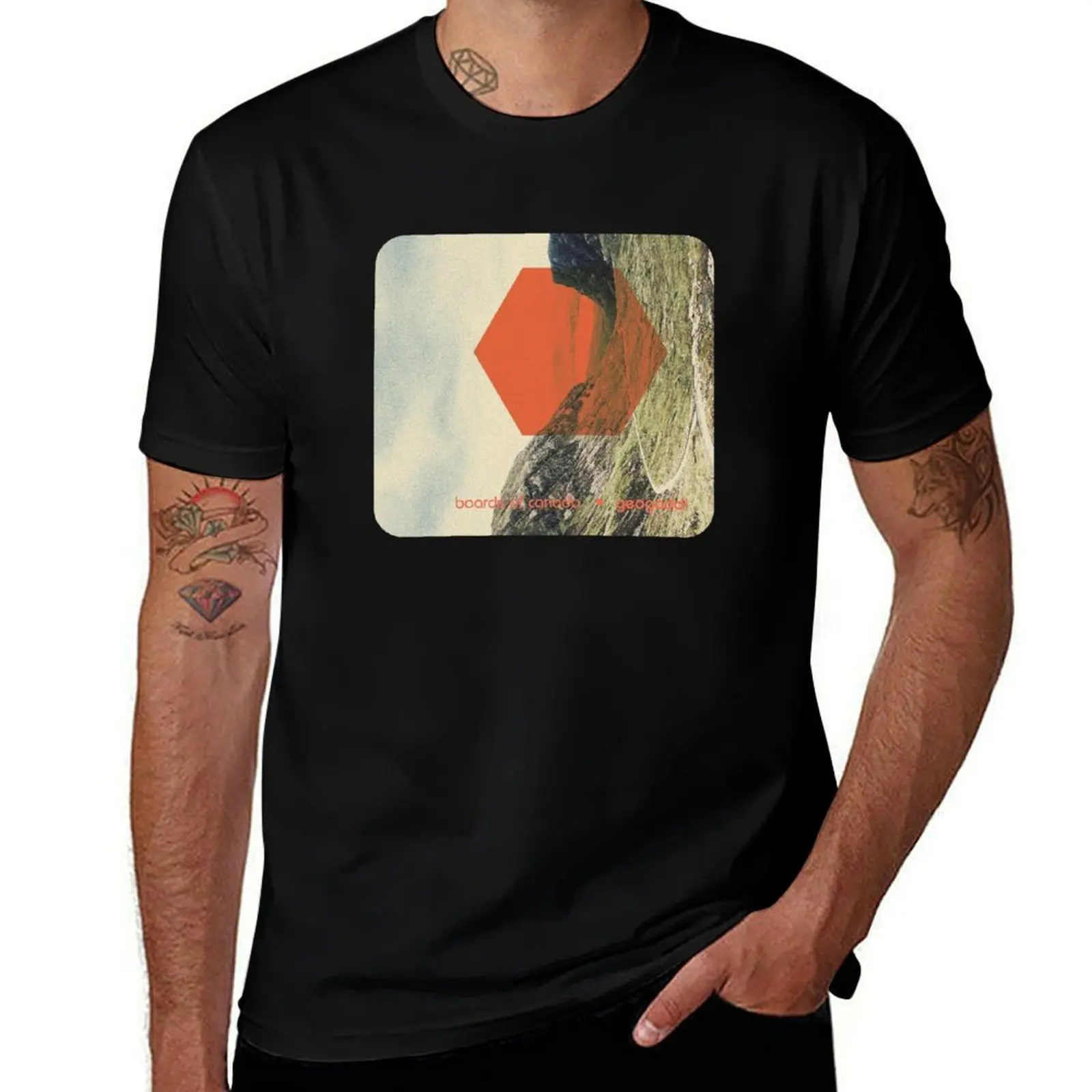 Hexagon Sun #2 T-Shirt Athletic Quick Dry for Men T-Shirt