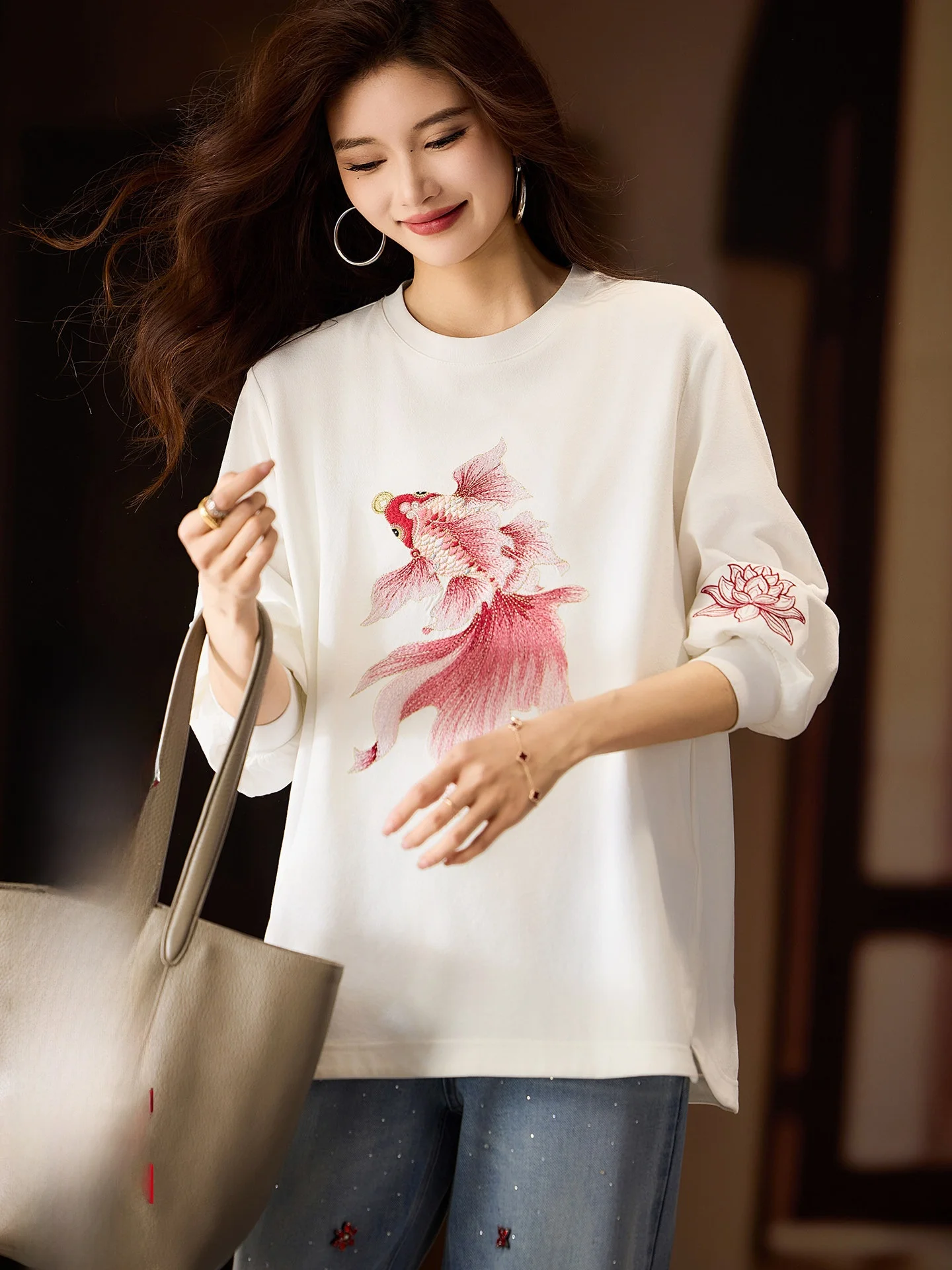 

Женская футболка Ele Long Sve с вышивкой, новая весенняя коллекция, уличный стиль, хлопок, удобная, дышащая, с круглым вырезом