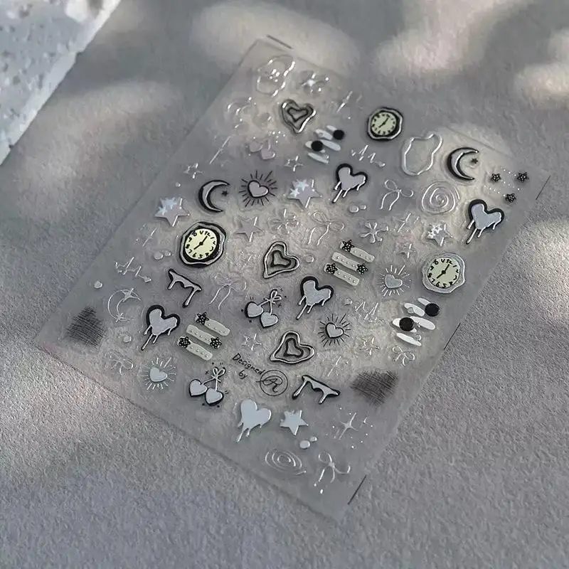 الفضة الحمم البركانية الدائري الكرز ساعة ساعة النجمي الحب معدل ضربات القلب الرسم البياني القمر ستار خط Bowknot خط مسمار الفن ملصقات الشارات #6