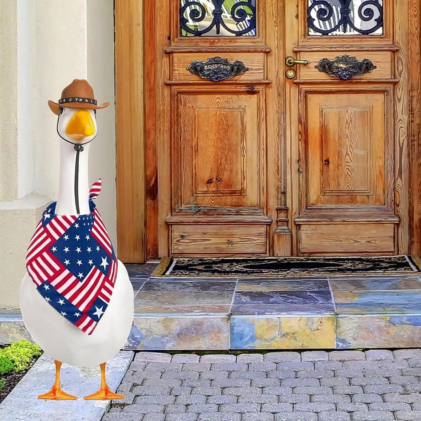 

2Pcs Goose Outfit Set Versatile Lawn Goose Clothes Cement Statue Costume for Lawn Courtyard Birthday Party Farmhouse Balcony